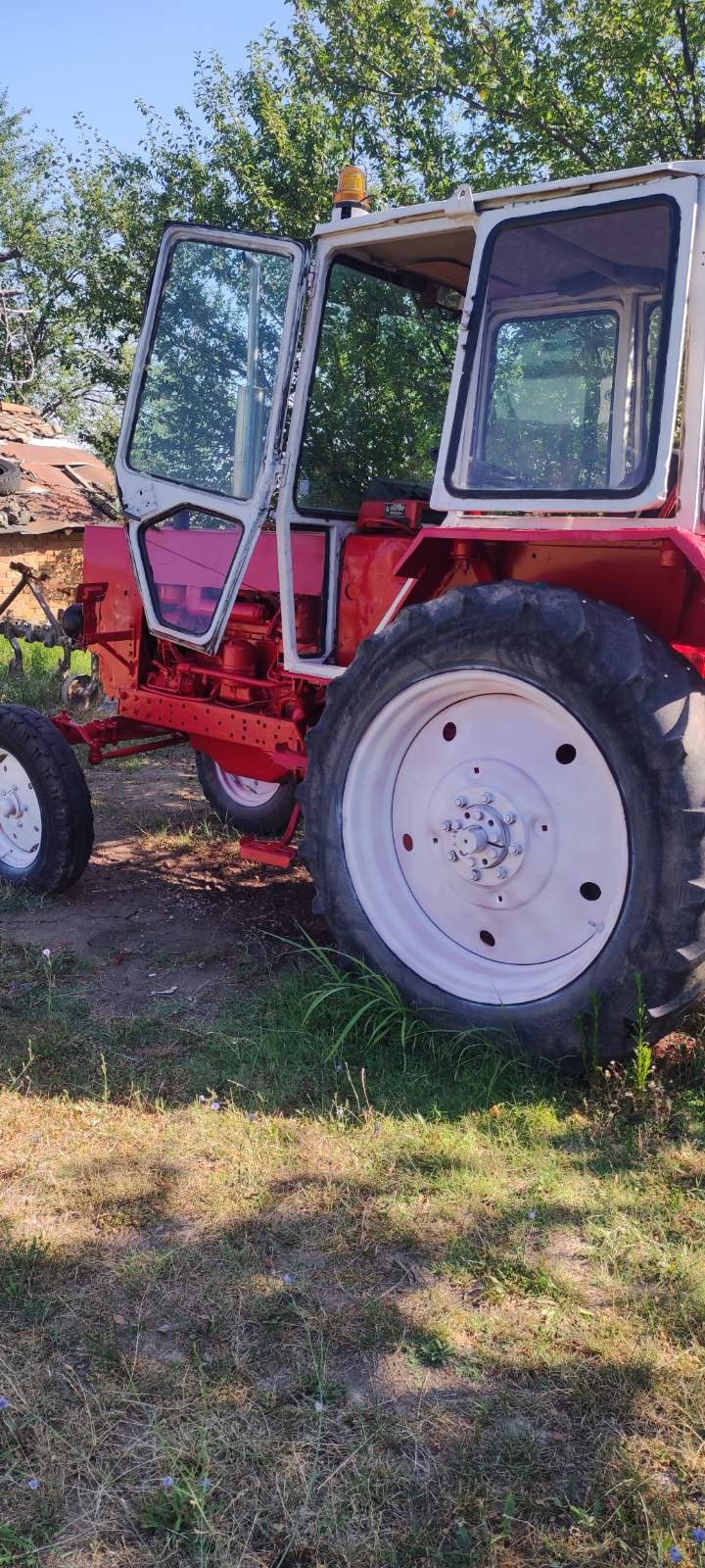 Трактор ЮМЗ 6кл, снимка 3 - Селскостопанска техника - 46103381