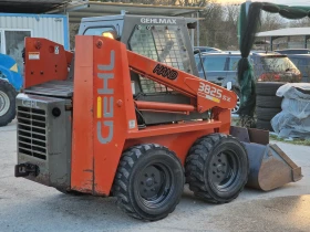 Мини челни товарачи GEHL 3825 SX/1.8т./Кофа+ Вилици/1328м.ч./Самонивелиране, снимка 4