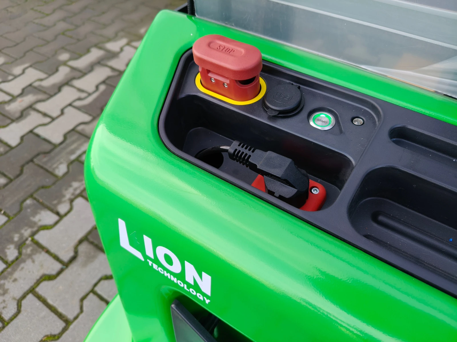 Електрокар Други Стакер, Чисто НОВ, duplex, до 1300 кг, до 3.6 м., снимка 6 - Индустриална техника - 53945557