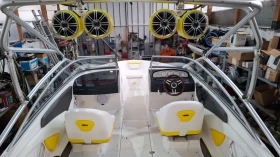 Моторна яхта Regal 1900, снимка 15