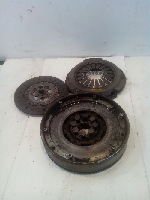 Маховик Ровър 75 2.0D