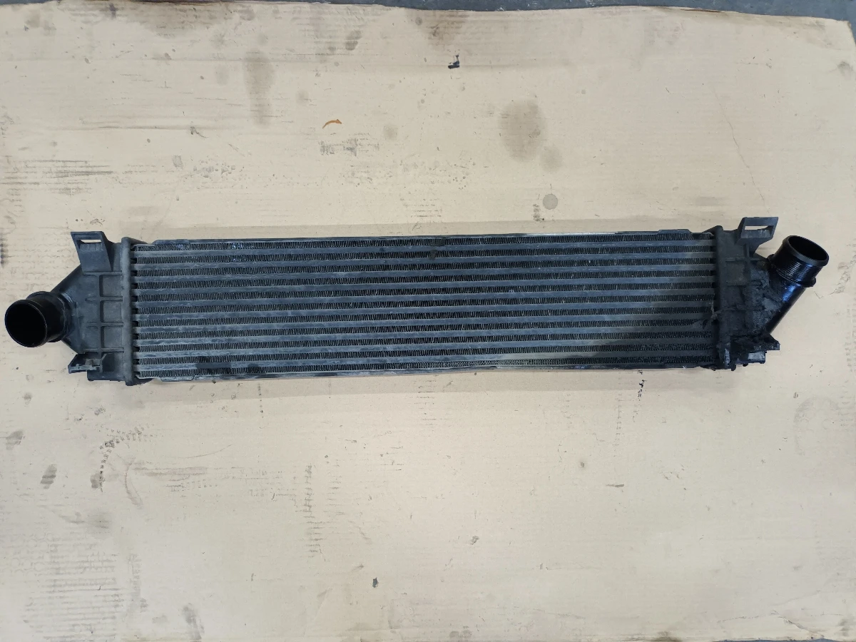 ���������� ���� � ���� (s) ��� 2.0� | Mobile.bg � ����������� 1