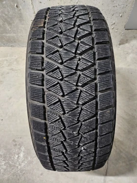 Гуми Зимни 255/60R17, снимка 1 - Гуми и джанти - 48029475