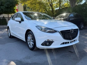 Mazda 3 1.5 skyaktive, снимка 2