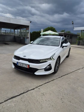 Снимка Kia K5
