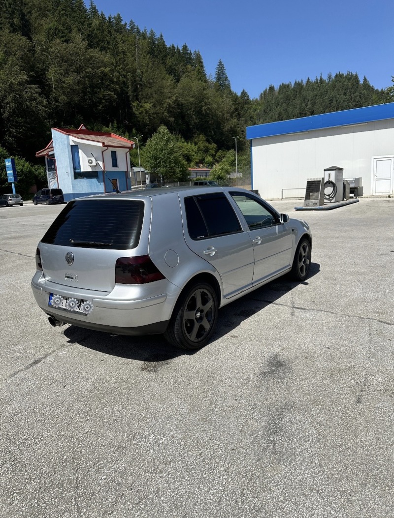 VW Golf, снимка 5 - Автомобили и джипове - 46384779