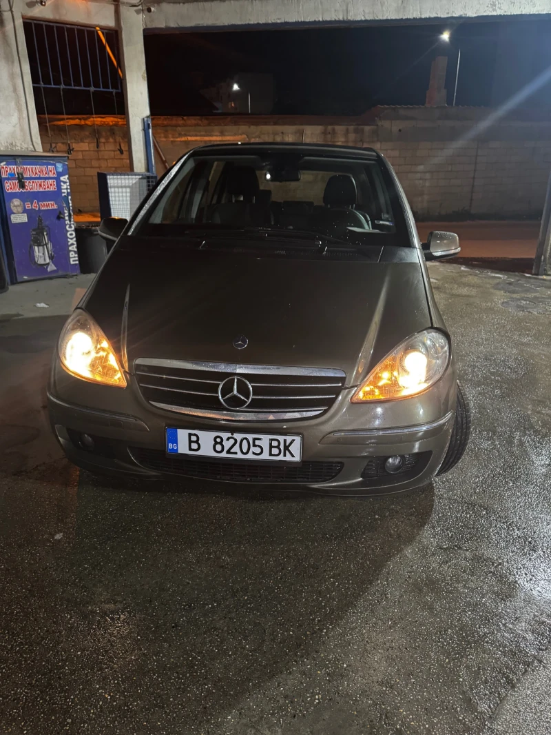 Mercedes-Benz A 180 Facelift, снимка 9 - Автомобили и джипове - 47808221