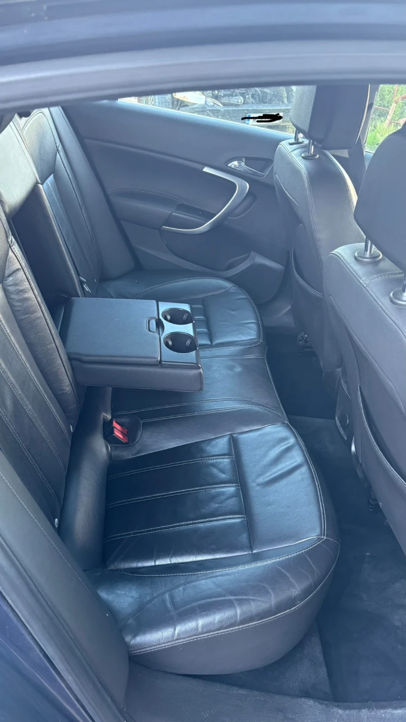 Opel Insignia Opel Insignia 2.0 CDTi | СПЕШНО! Кожа, Навигация, , снимка 8 - Автомобили и джипове - 52511063