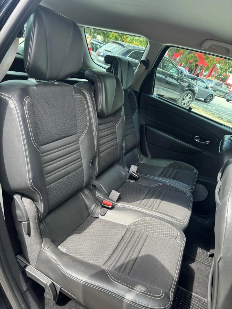 Renault Grand scenic 1.2 TCe 6+ 1, снимка 9 - Автомобили и джипове - 51795468