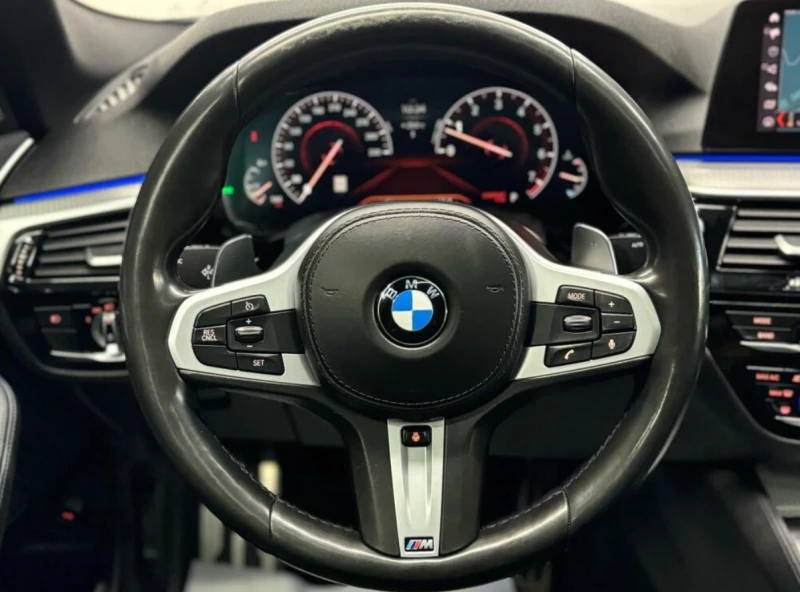 BMW 530 2019 BMW 530 x-Drive MSPORT, снимка 7 - Автомобили и джипове - 51911022