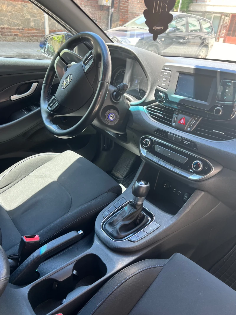 Hyundai I30, снимка 10 - Автомобили и джипове - 52370203