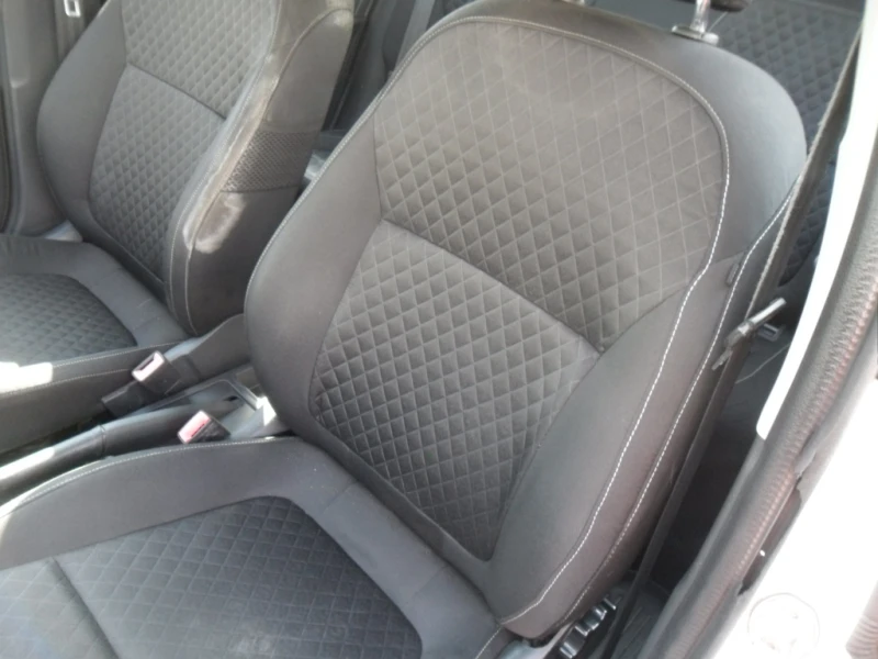 Skoda Fabia 1.2 тдй 95 к.с., снимка 12 - Автомобили и джипове - 52175155