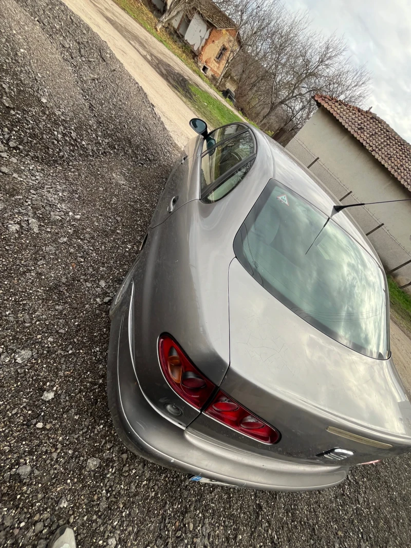 Seat Cordoba, снимка 4 - Автомобили и джипове - 52729915