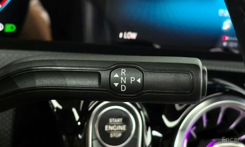 Mercedes-Benz CLA 250, снимка 9 - Автомобили и джипове - 52800911