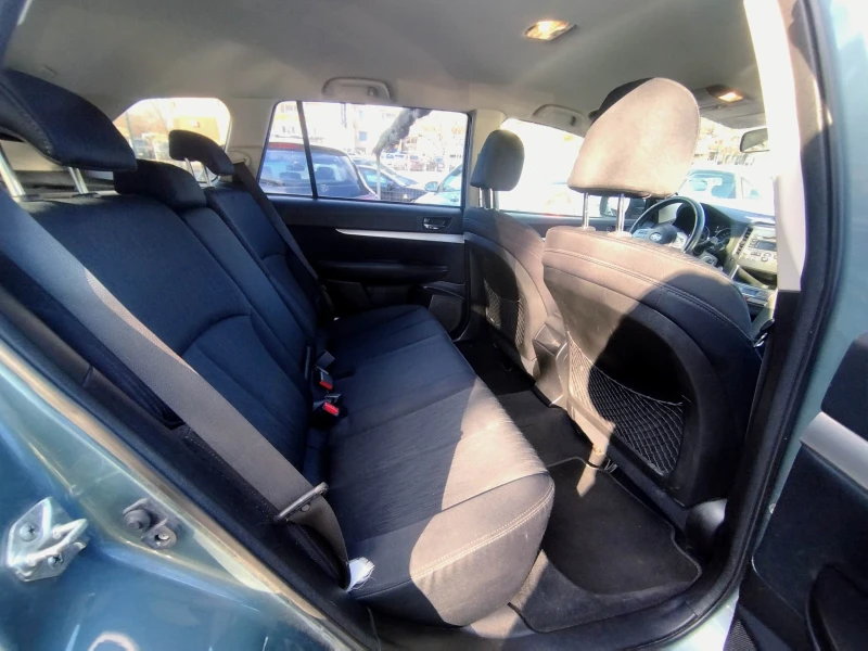 Subaru Legacy 2.0i/Awd/Swiss, снимка 15 - Автомобили и джипове - 52941964