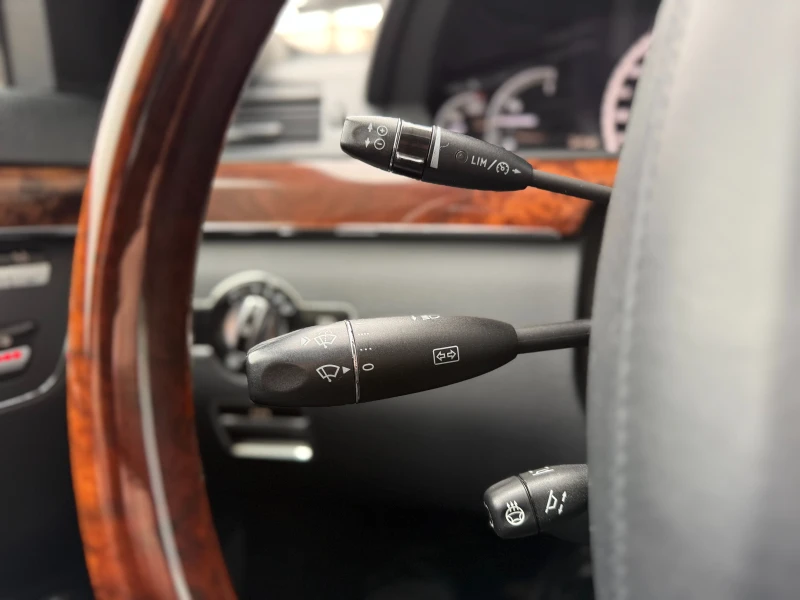 Mercedes-Benz S 500 6 МЕСЕЦА ГАРАНЦИЯ/AMG Pack 388к.с. , снимка 12 - Автомобили и джипове - 53211678