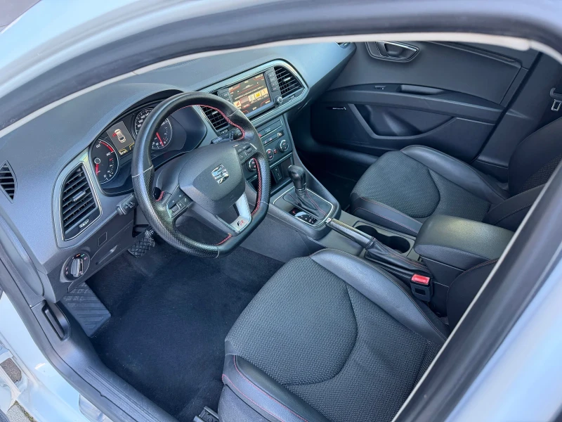 Seat Leon 2.0tdi FR Line / Distronic/ Panorama, снимка 9 - Автомобили и джипове - 53258559