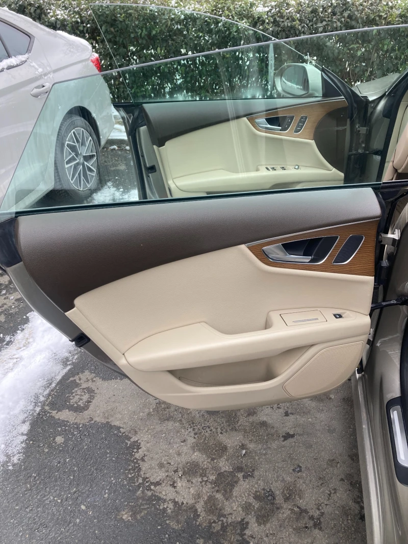 Audi A7, снимка 10 - Автомобили и джипове - 53542470