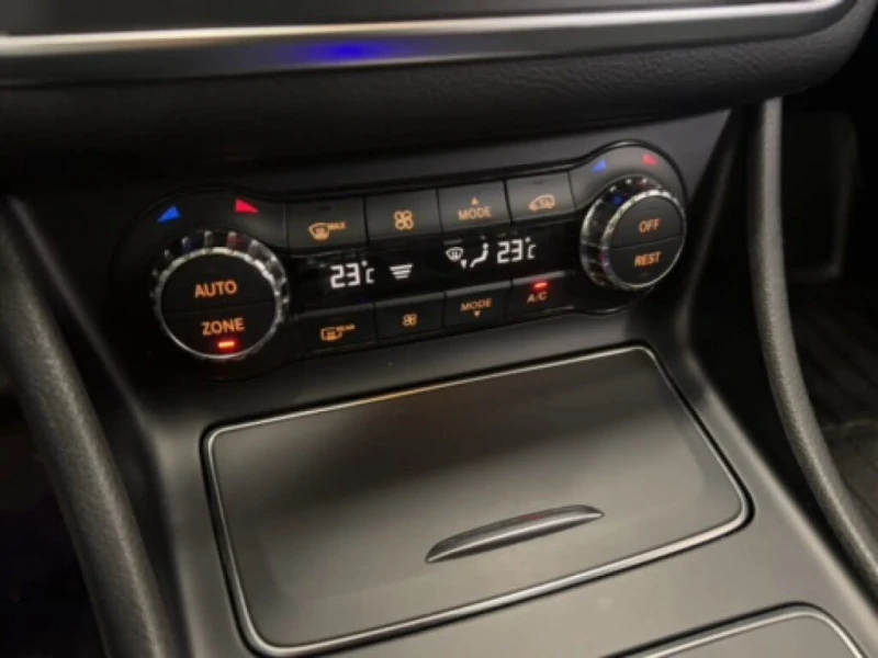 Mercedes-Benz CLA 250 4MATIC* АвтоКредит* (Цена до БГ) , снимка 15 - Автомобили и джипове - 53572551