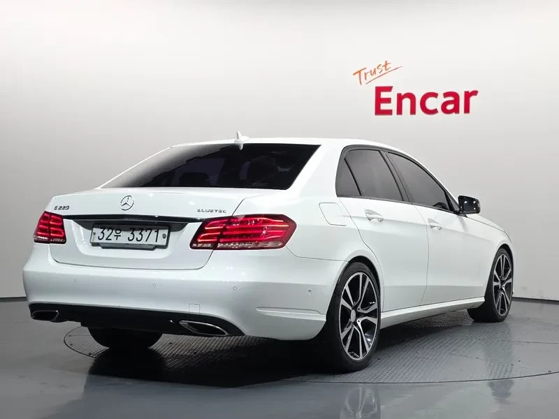 Mercedes-Benz E 220 | Mobile.bg � ����������� 2