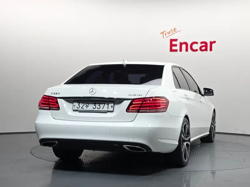 Mercedes-Benz E 220 | Mobile.bg � ����������� 4