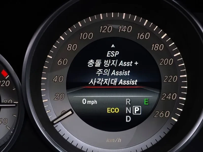 Mercedes-Benz E 220 | Mobile.bg � ����������� 15