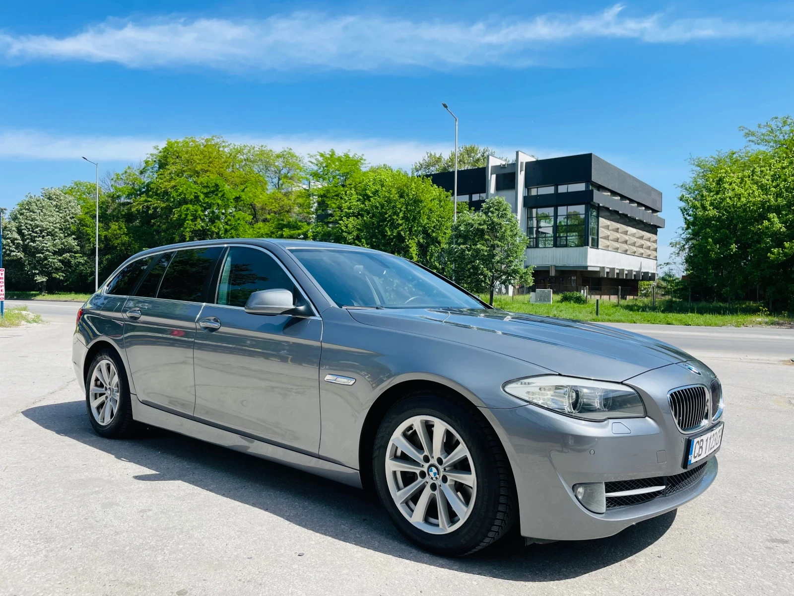 BMW 525 X Drive , снимка 1