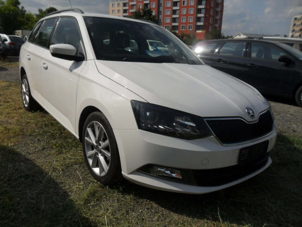 Skoda Fabia 1.2 тдй 95 к.с., снимка 1