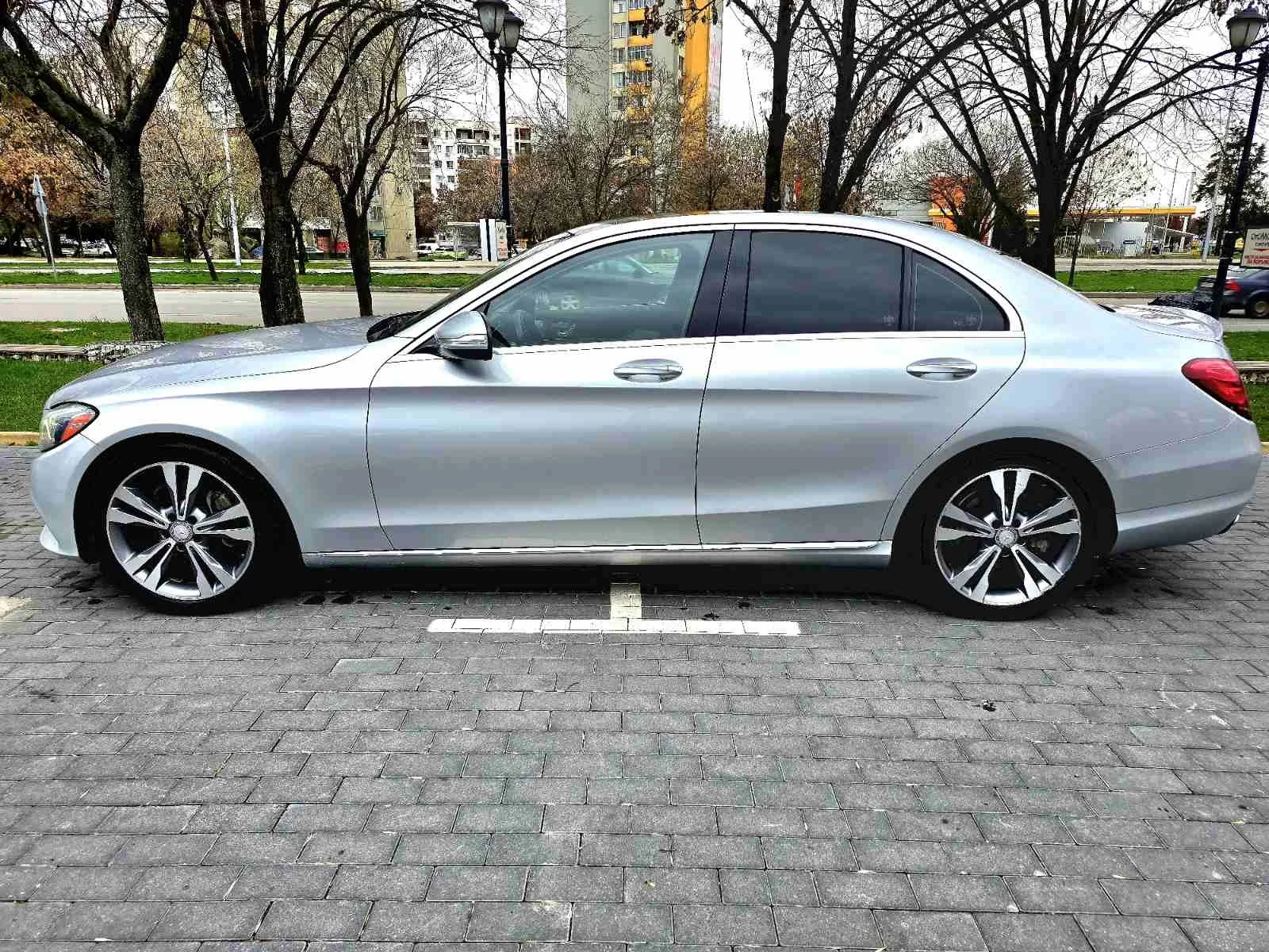 Mercedes-Benz C 300 7G- Tronic - изображение 6