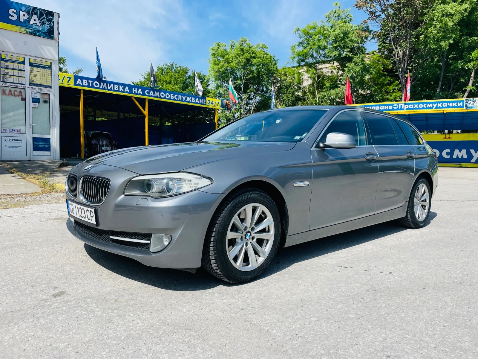 BMW 525 X Drive  - изображение 2