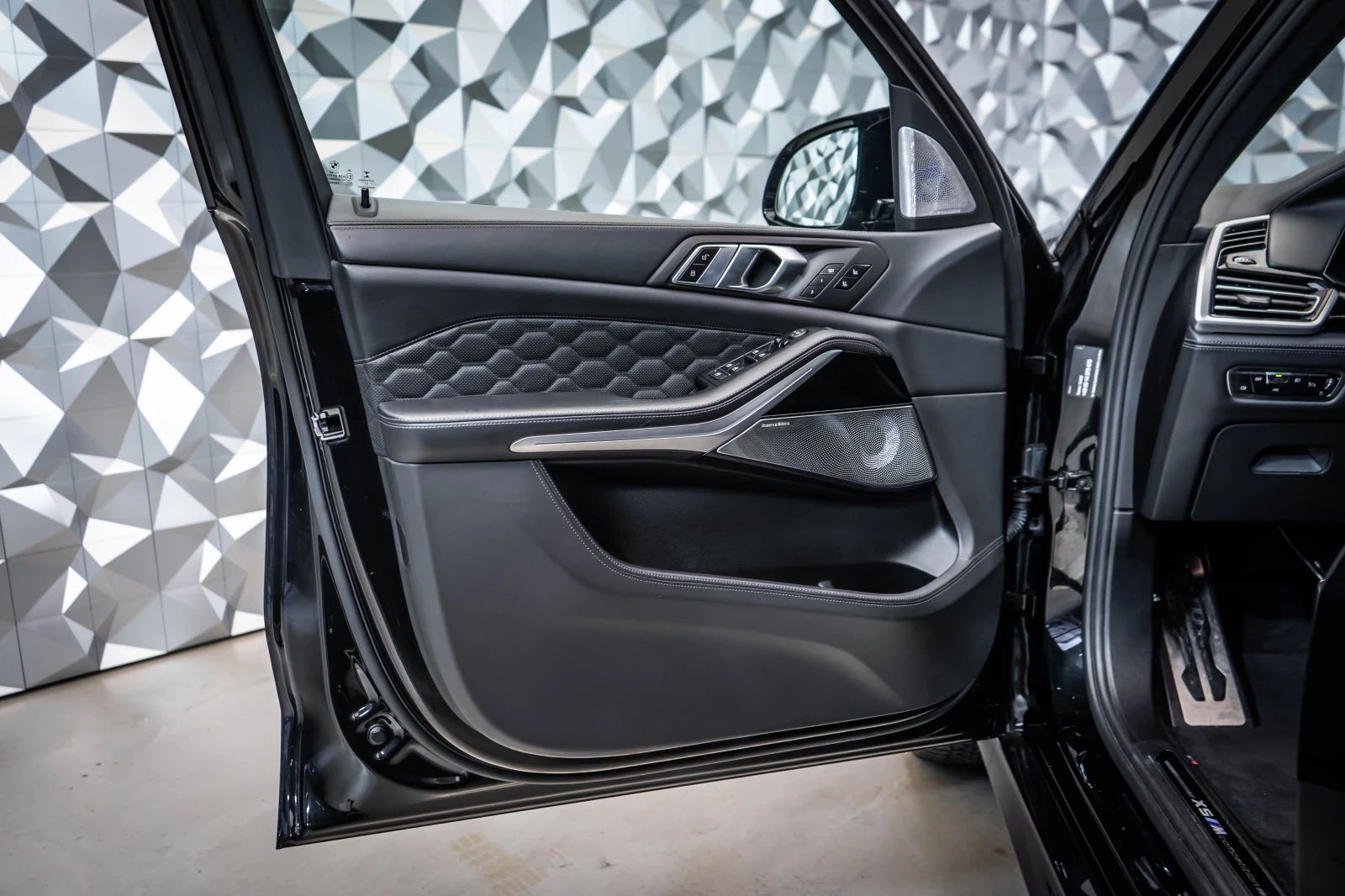 BMW X5M Competition* Bowers and Wilkins* Pano - изображение 7