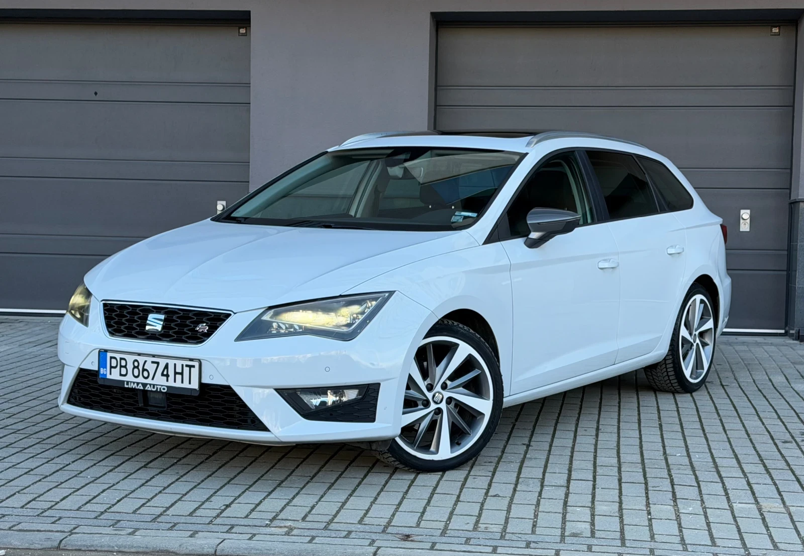 Seat Leon 2.0tdi FR Line / Distronic/ Panorama | Mobile.bg � ����������� 1