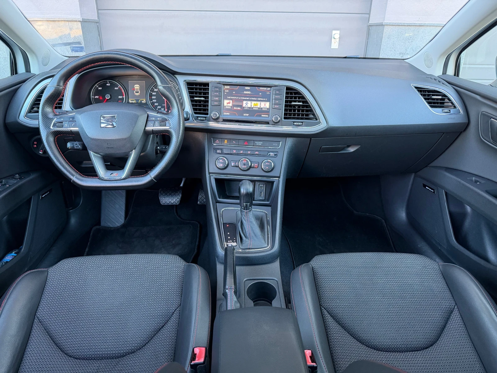 Seat Leon 2.0tdi FR Line / Distronic/ Panorama | Mobile.bg � ����������� 8