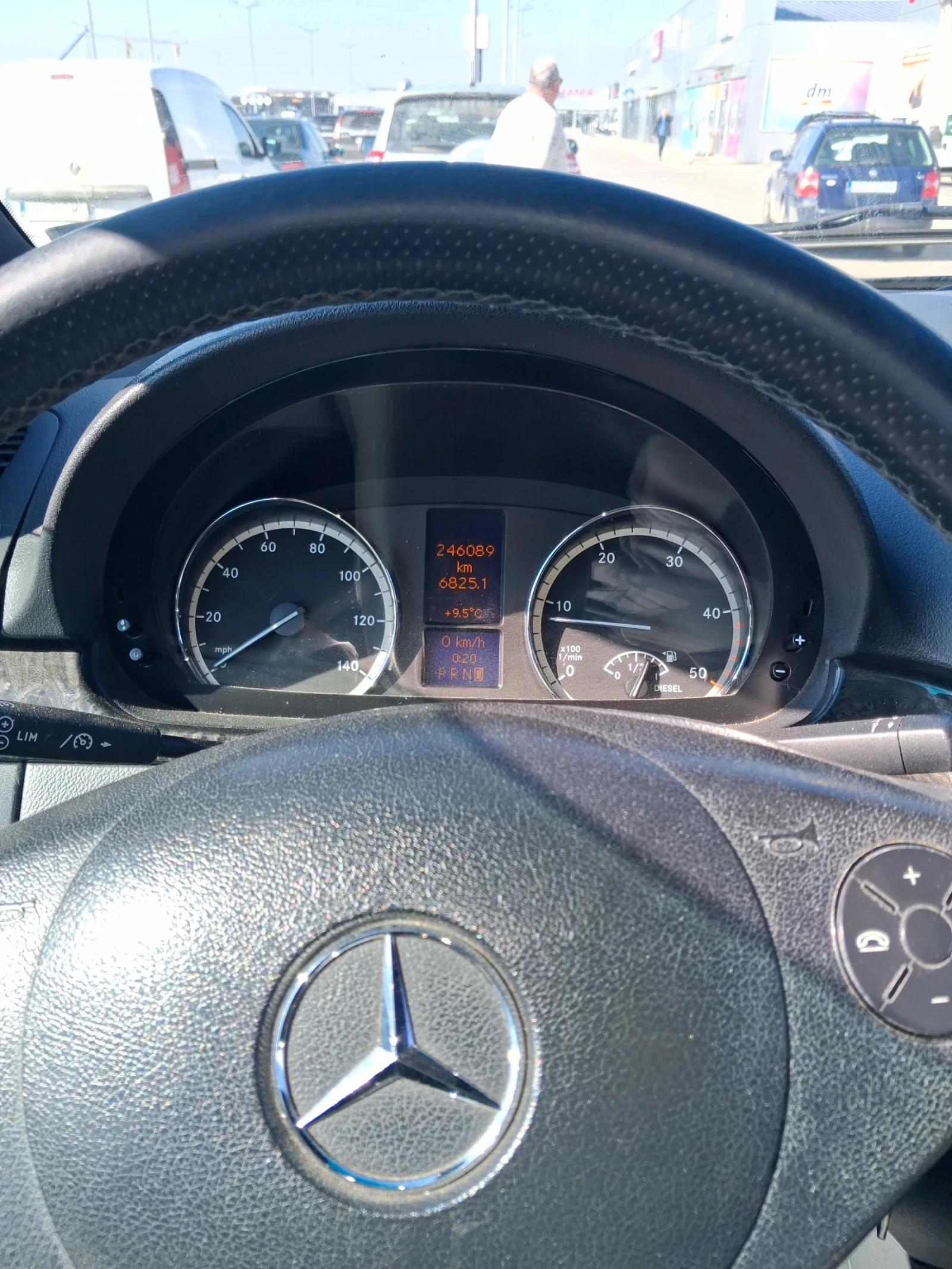 Mercedes-Benz Viano Перфектен , снимка 14 - Автомобили и джипове - 53557915