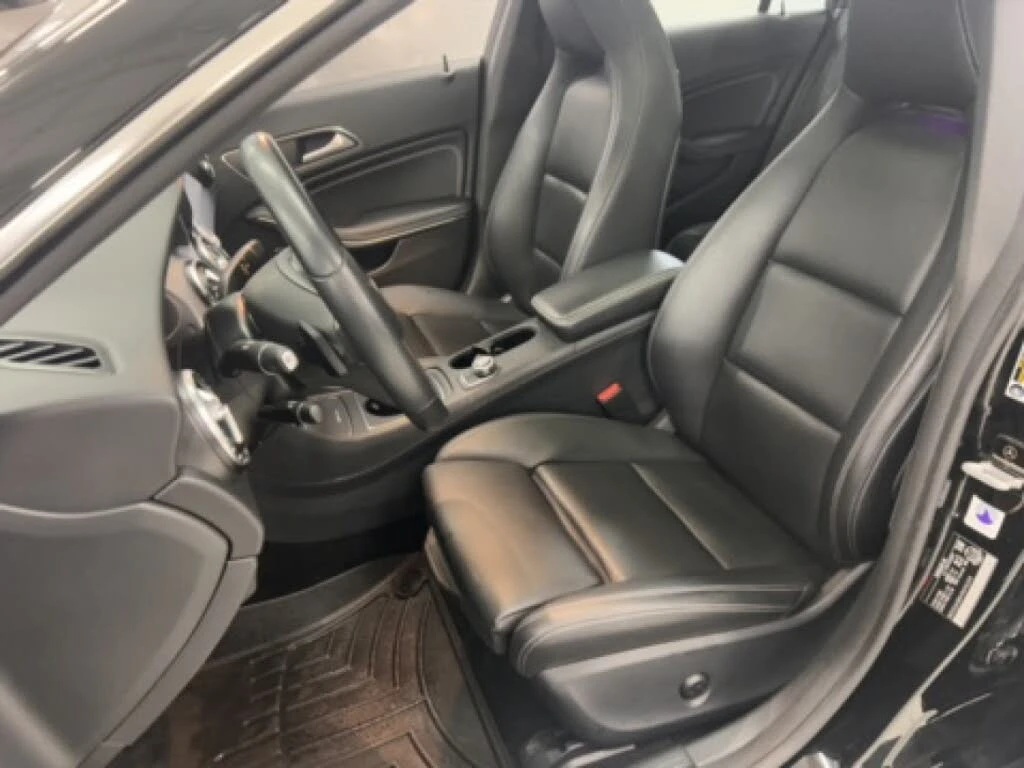 Mercedes-Benz CLA 250 4MATIC* ����������* (���� �� ��)  | Mobile.bg � ����������� 12