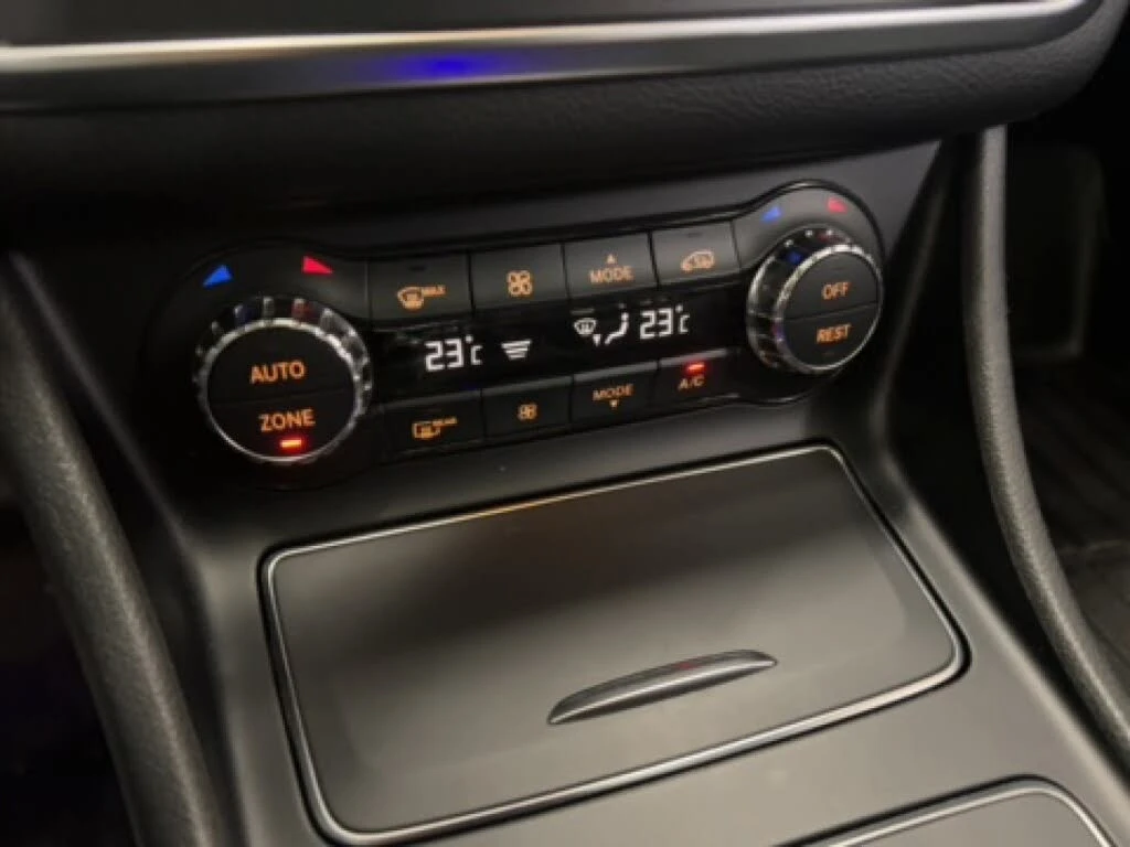 Mercedes-Benz CLA 250 4MATIC* ����������* (���� �� ��)  | Mobile.bg � ����������� 15