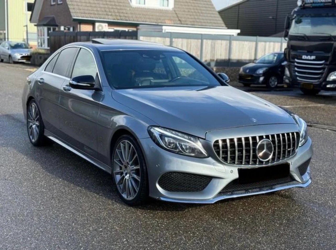 Mercedes-Benz C 220 Edition 1, снимка 2 - Автомобили и джипове - 53744131