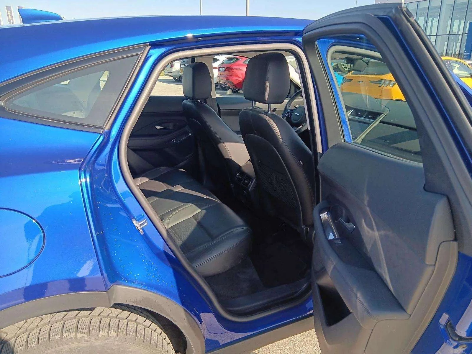 Jaguar E-pace 2.0 D, снимка 10 - Автомобили и джипове - 54348281