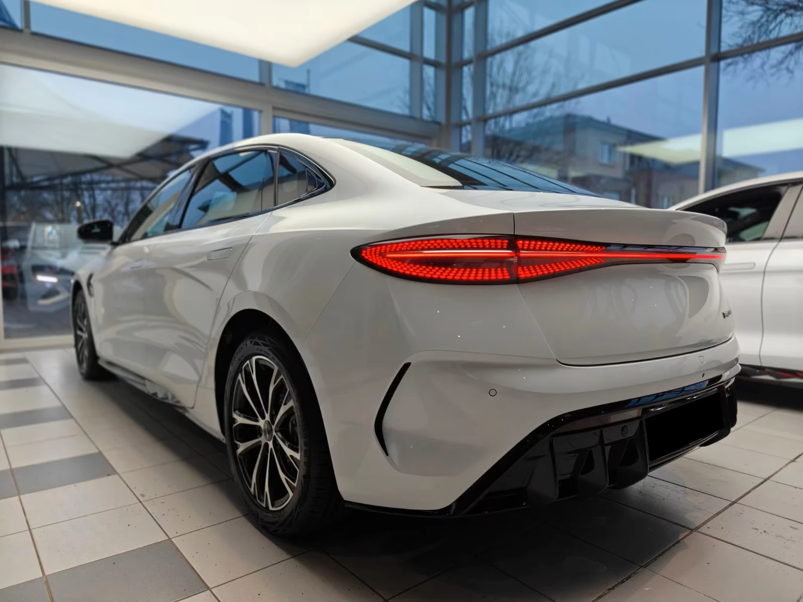 BYD Seal NAVI 360 CAMERA , снимка 4 - Автомобили и джипове - 54358692