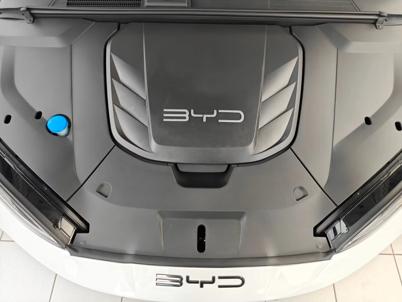 BYD Seal NAVI 360 CAMERA , снимка 7 - Автомобили и джипове - 54358692