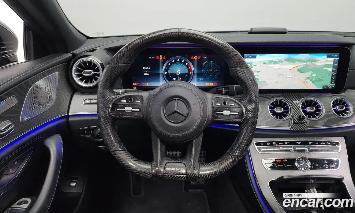 Mercedes-Benz CLS 450 3.0 4MATIC, Distronic, HeadUP, 360-к., Обдухване., снимка 11 - Автомобили и джипове - 54643766
