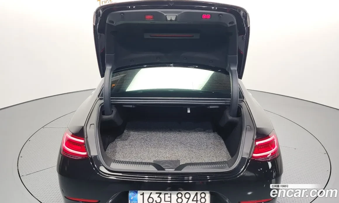Mercedes-Benz CLS 450 3.0 4MATIC, Distronic, HeadUP, 360-к., Обдухване., снимка 16 - Автомобили и джипове - 54643766