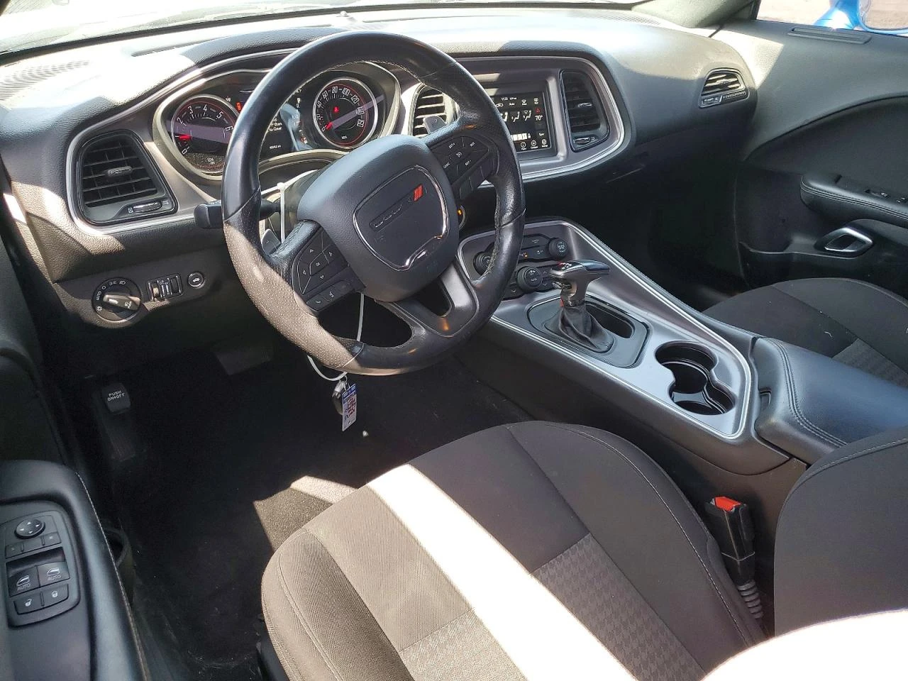 Dodge Challenger GT RWD, снимка 8 - Автомобили и джипове - 54738051