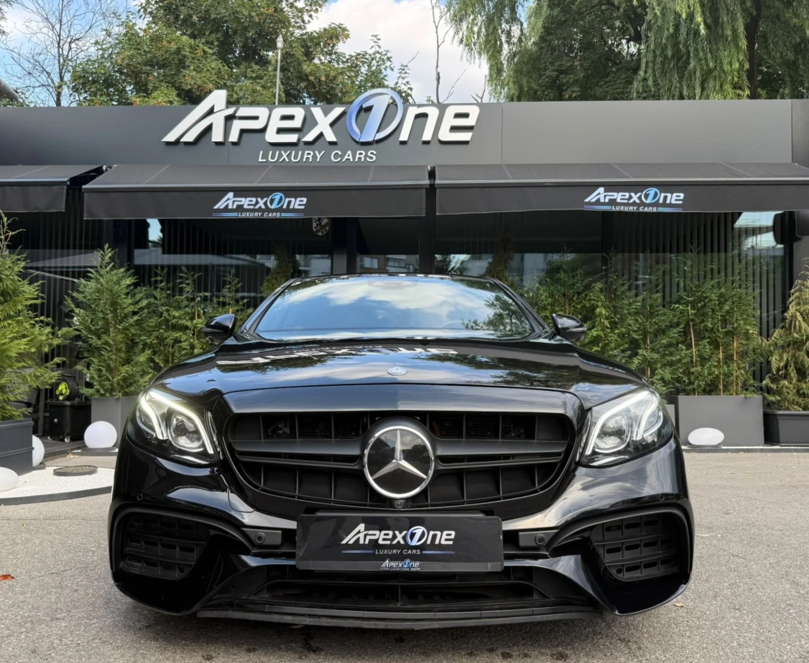 Mercedes-Benz E 220 AMG/4MATIC/360/BURMESTER