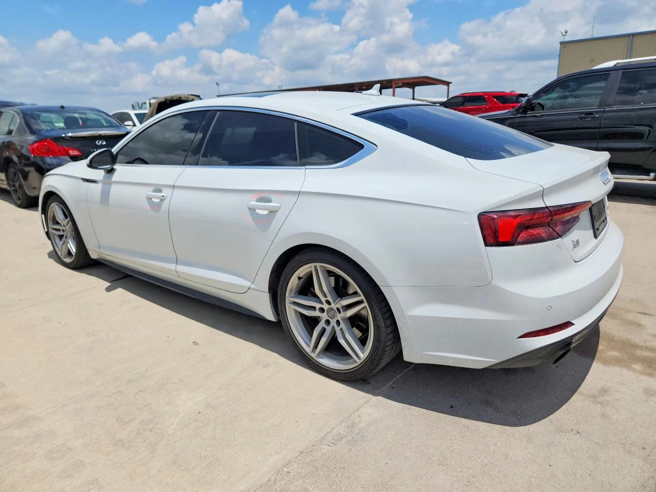 Audi A5 2.0l Premium Plus S-Line, снимка 2 - Автомобили и джипове - 55877288