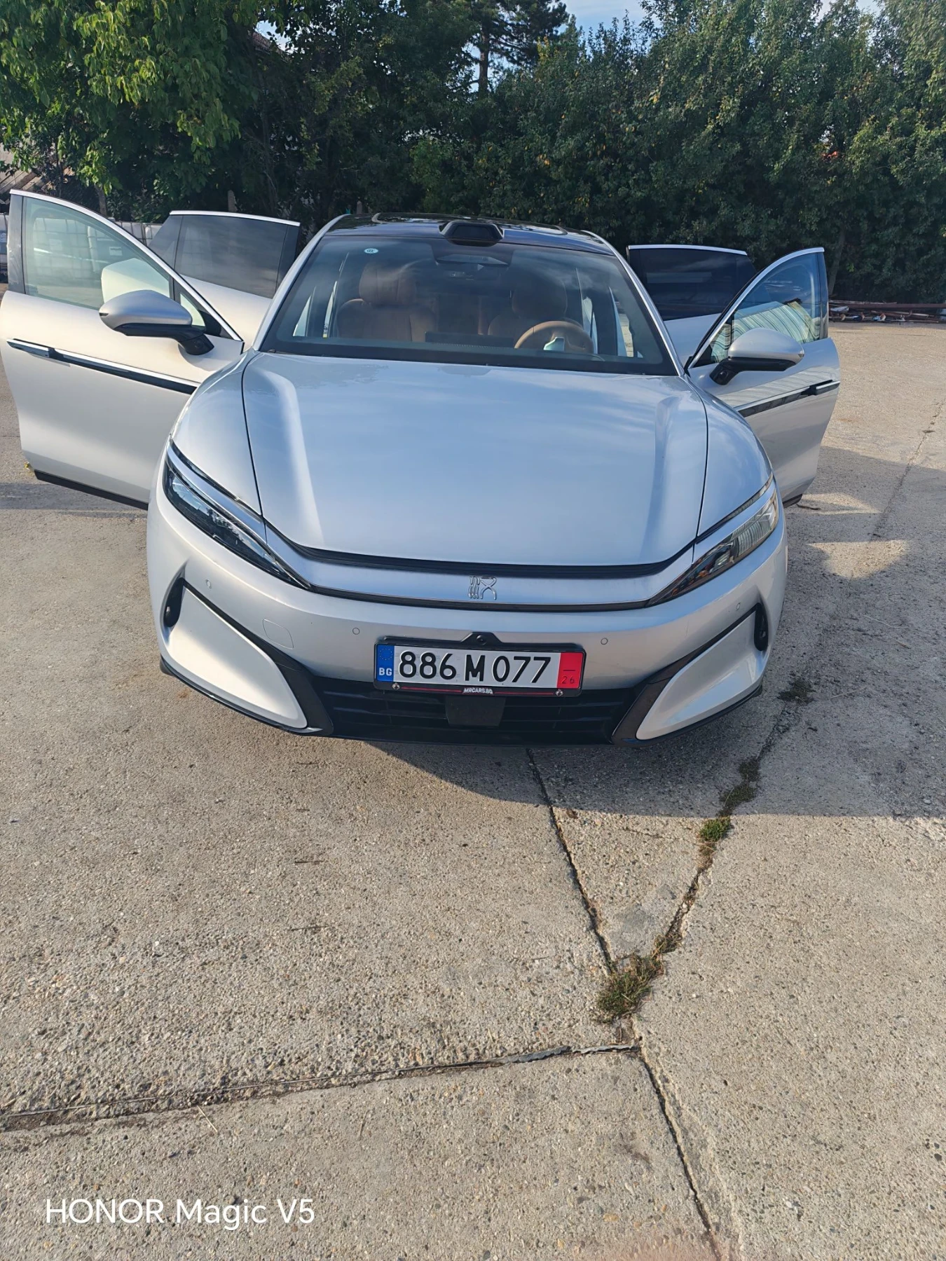 BYD HAN Han L  AWD, снимка 11 - Автомобили и джипове - 56154616