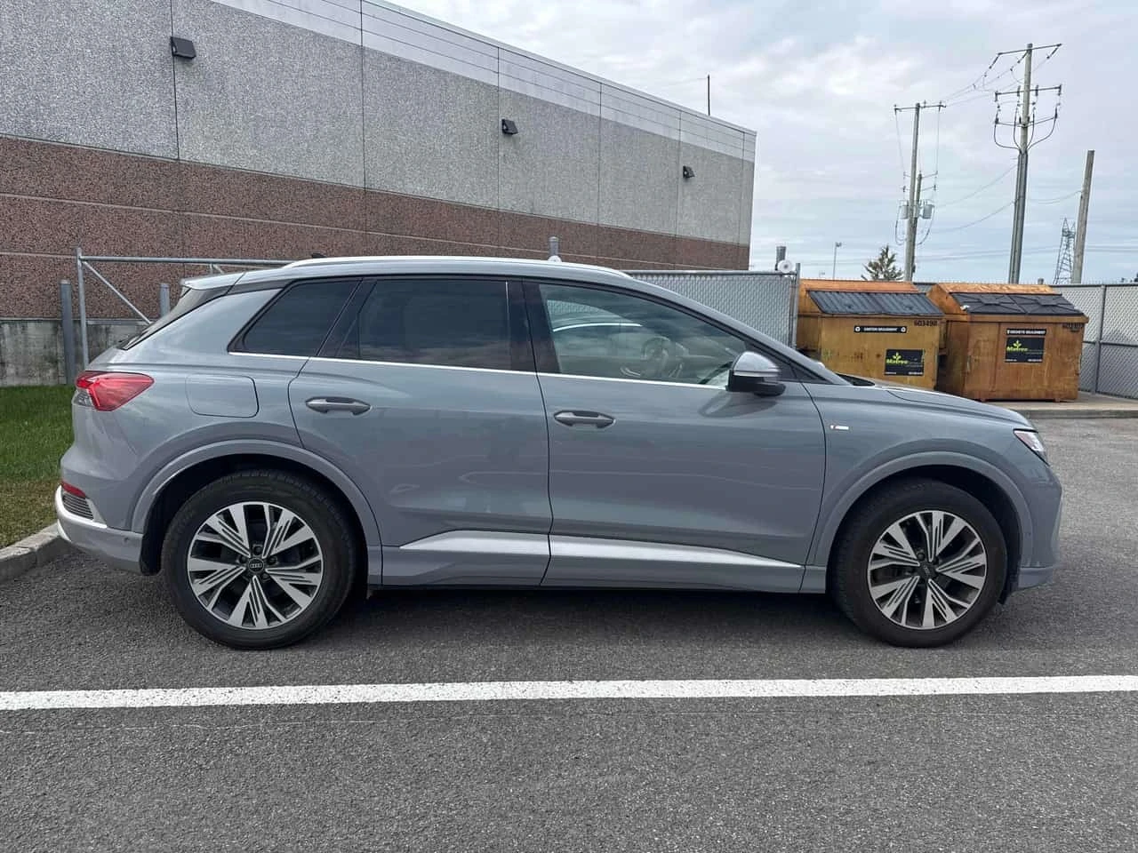 Audi E-Tron * 50 quattro * CARFAX * ����� �� ����������� | Mobile.bg � ����������� 3