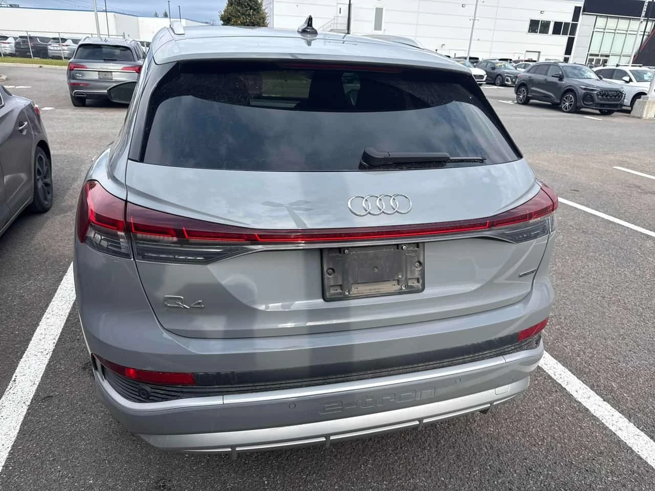 Audi E-Tron * 50 quattro * CARFAX * ����� �� ����������� | Mobile.bg � ����������� 4