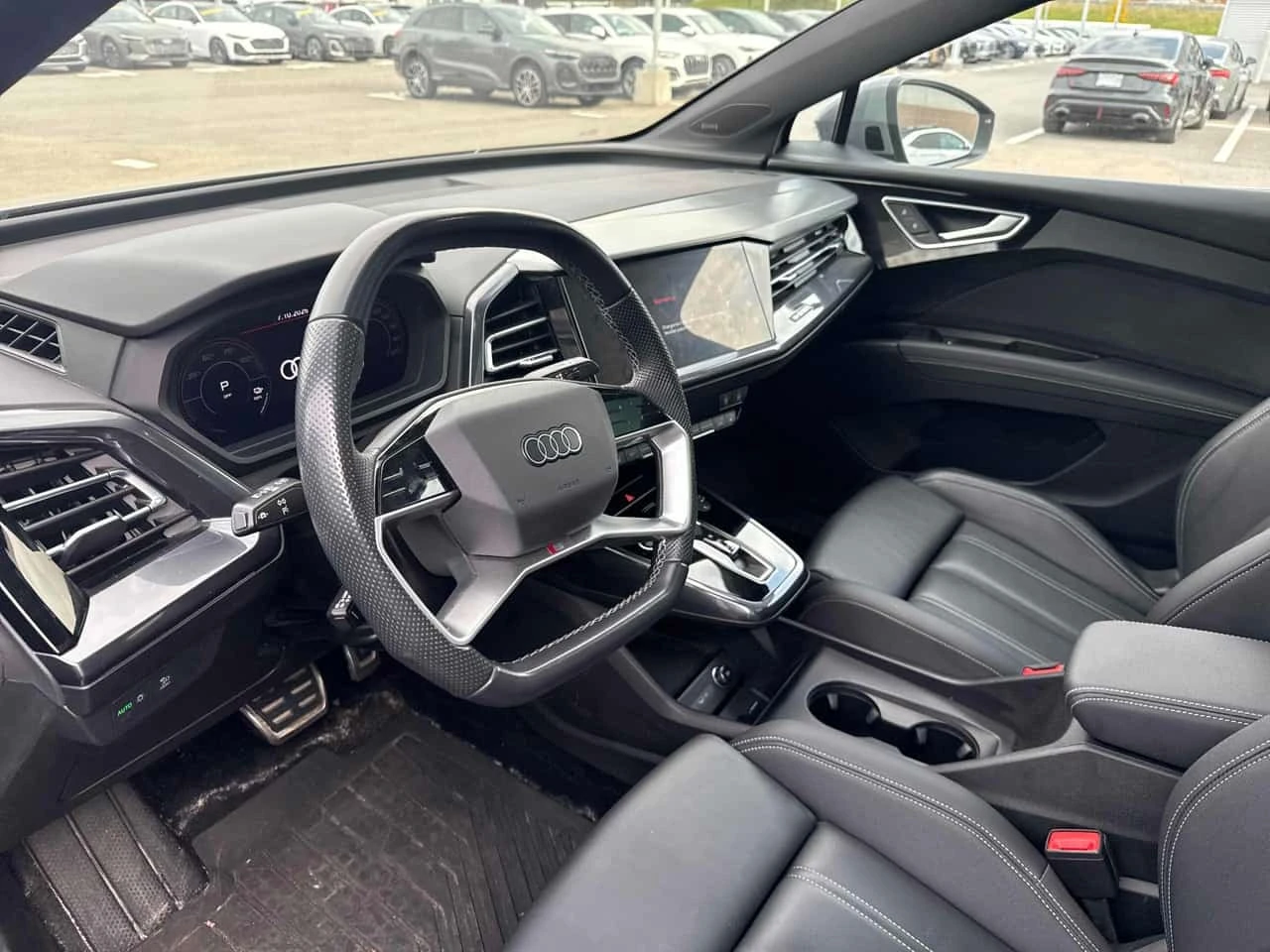Audi E-Tron * 50 quattro * CARFAX * ����� �� ����������� | Mobile.bg � ����������� 5