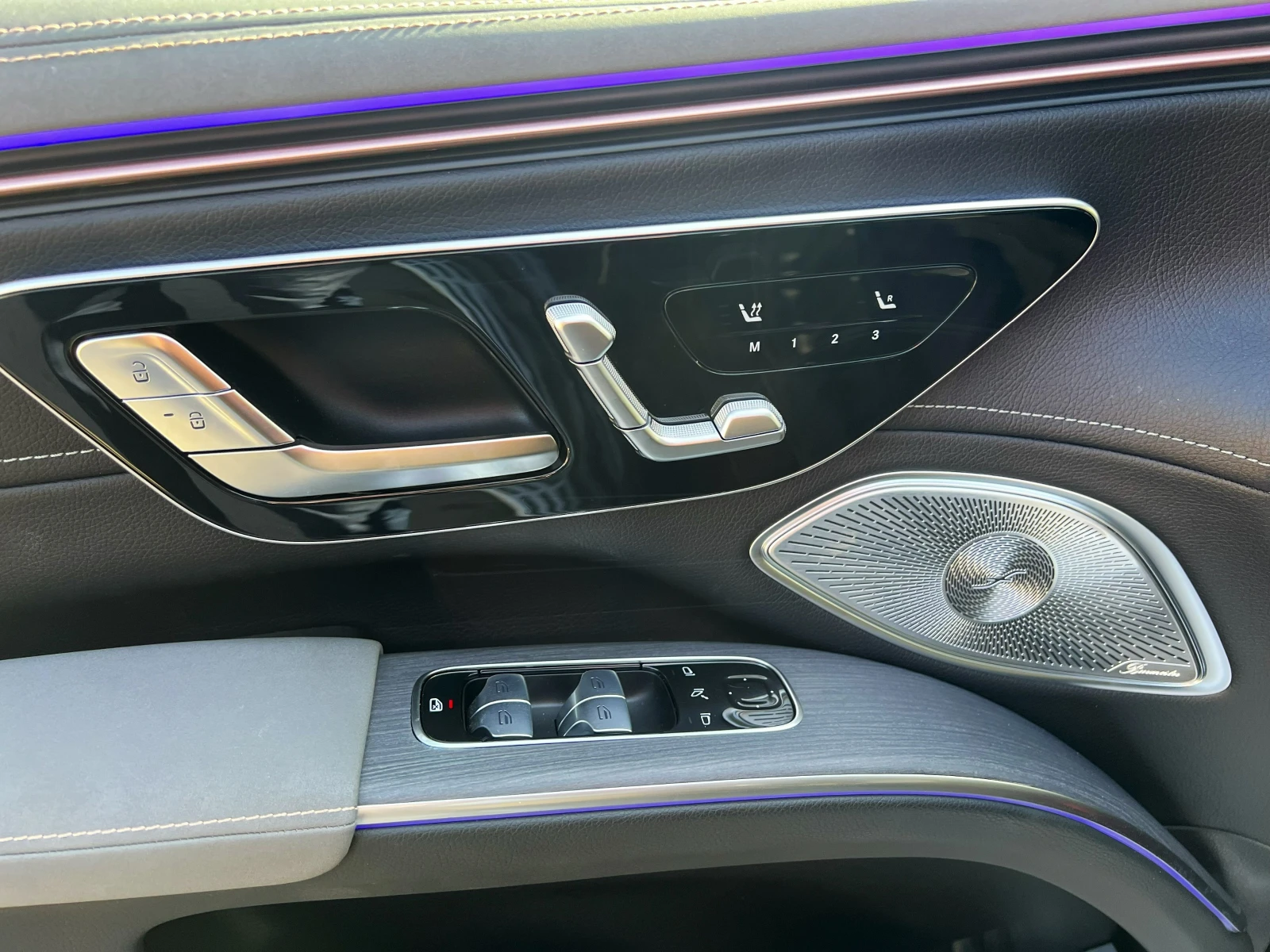 Mercedes-Benz EQS 450+ /4MATIC/BURMESTER/AIRMATIC/360/PANO/ADVANCED/ | Mobile.bg � ����������� 8